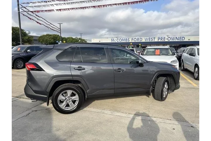 $32989 : Toyota RAV4 2025 XLE 4dr SUV image 4