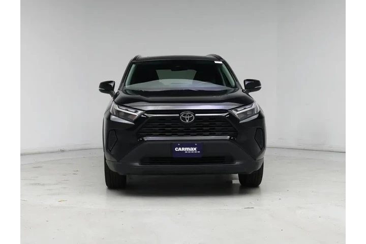 $29998 : Toyota RAV4 2023 AWD XLE 4dr image 5