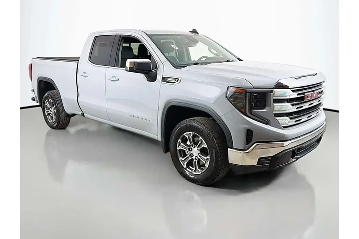 $39799 : GMC Sierra 1500 2025 4x4 SLE image 2