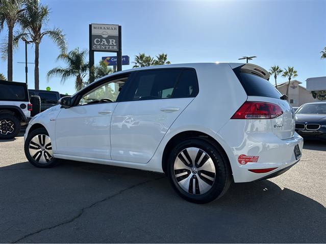 $11477 : 2016 e-Golf SE image 4