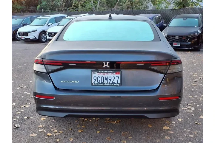 $24475 : Honda Accord 2023 EX 4dr Sed image 6