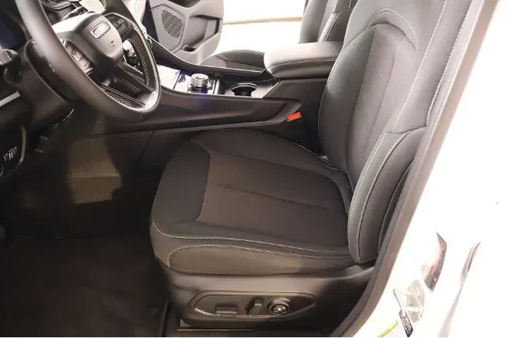 $34235 : Jeep Grand Cherokee L 2025 4 image 10