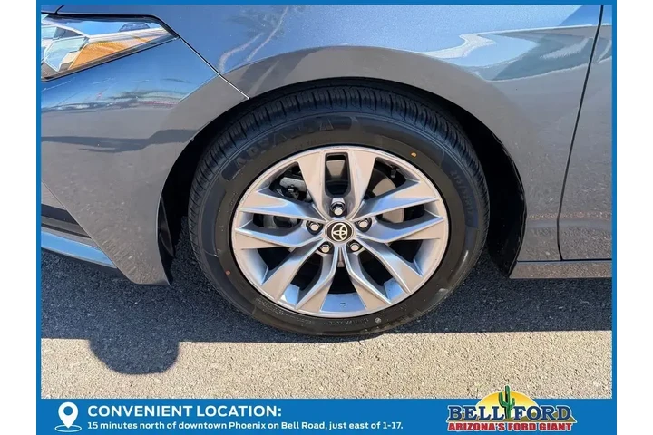 $25538 : Toyota Avalon 2021 XLE 4dr S image 7