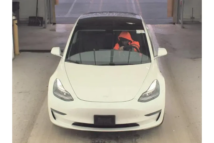 $17899 : Tesla Model 3 2019 Mid Range image 2