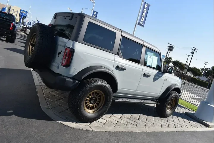 $54990 : Ford Bronco 2023 4x4 Wildtra image 2