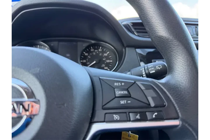 $15000 : Nissan Rogue Sport 2020 S 4d image 6