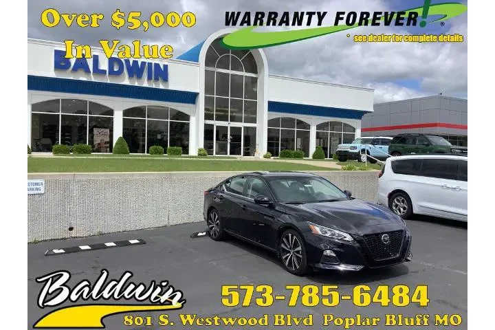 $27950 : Nissan Altima 2021 2.5 SR 4d image 1