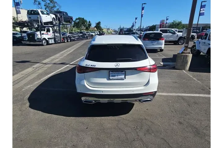 $31500 : Mercedes-Benz GLC 2024 GLC 3 image 7