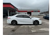 2020 Camry SE Auto (Natl) en Lexington