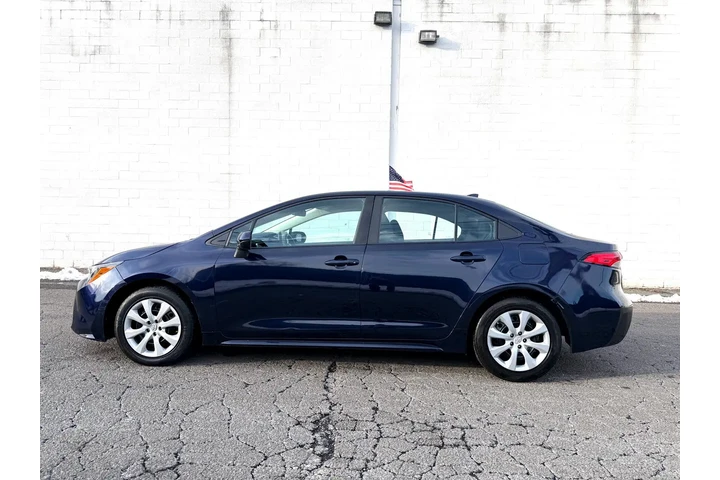 $15680 : 2022 Corolla LE CVT (Natl) image 4