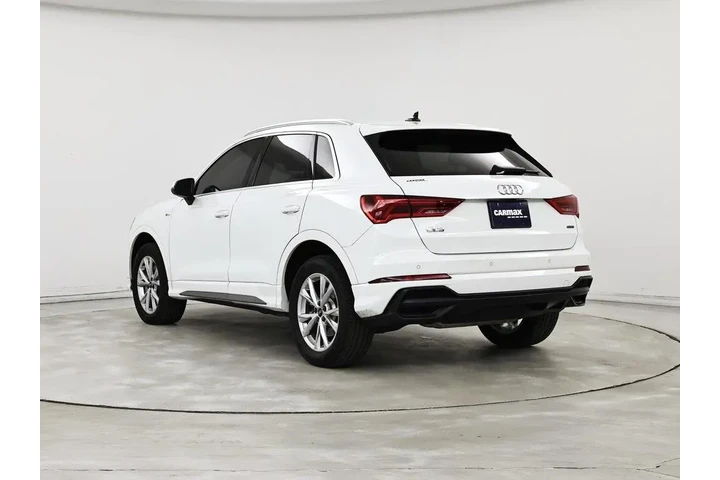 $24998 : Audi Q3 2021 AWD quattro S l image 2