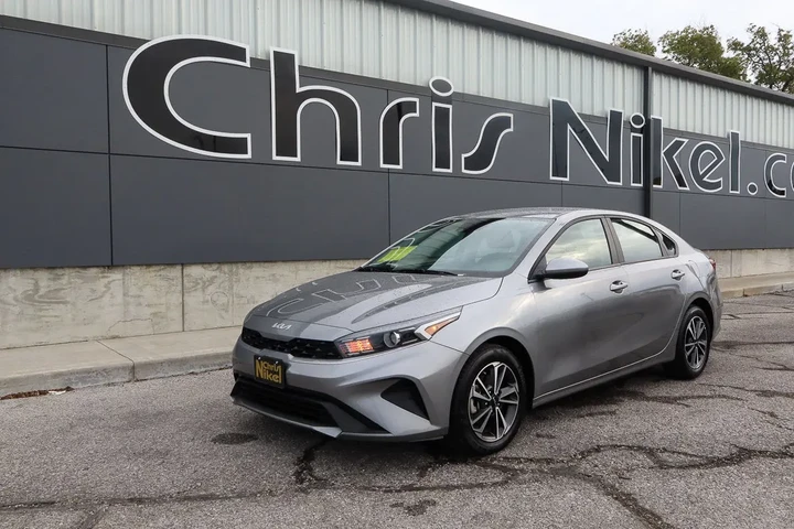 $18388 : 2024 Forte LXS image 1