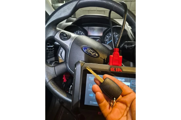 Cerrajero Confiable LA image 7