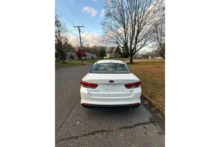 $7995 : Kia Optima 2016 LX 4dr Sedan image 8