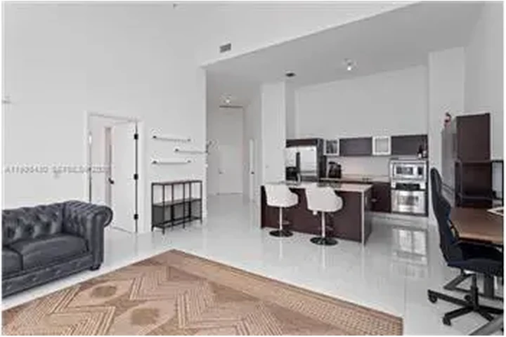 $4200 : Rental property with 2 bedro image 5