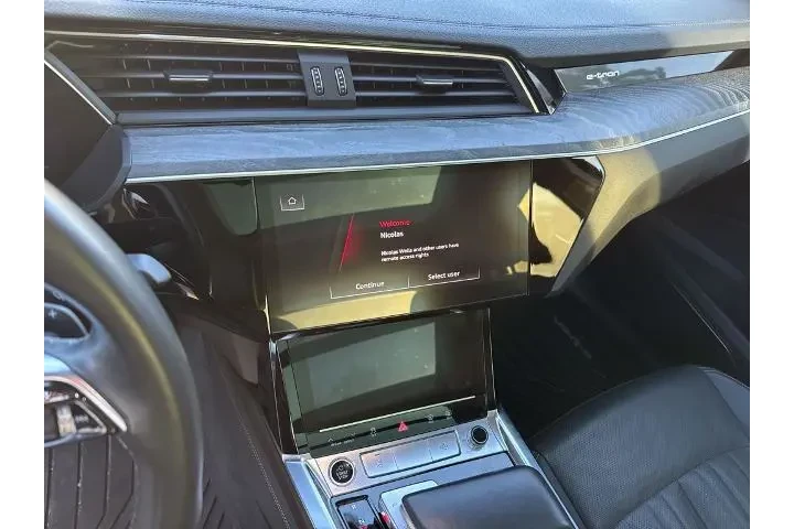 $28580 : Audi e-tron Sportback 2022 A image 9