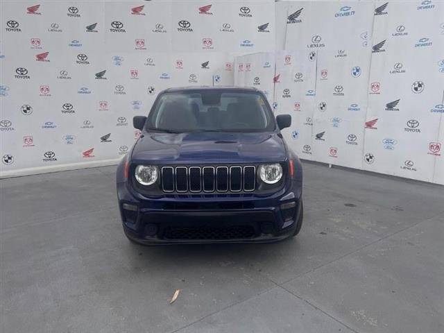 $18995 : Used 2019 Renegade Sport FWD image 7