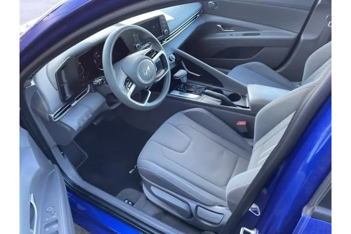 $17995 : Hyundai ELANTRA 2022 SEL 4dr image 9