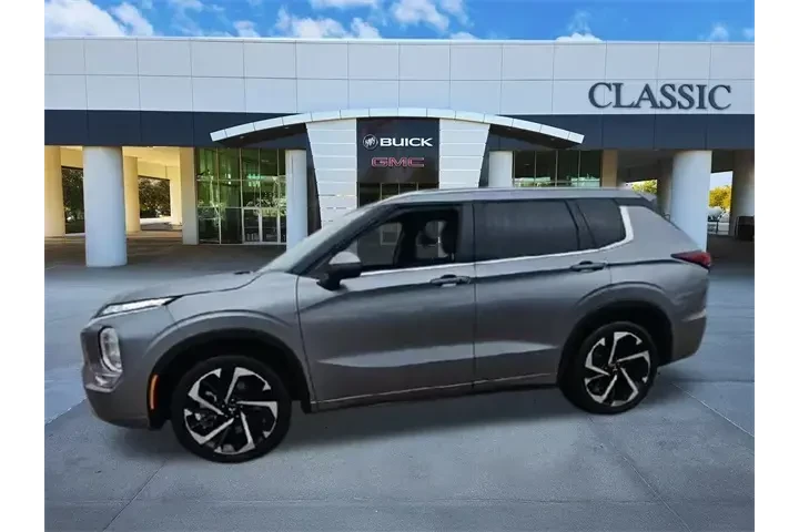 $19987 : Mitsubishi Outlander 2022 SE image 4