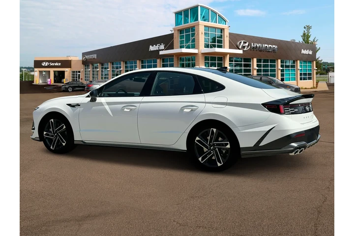 $26900 : Hyundai SONATA 2024 N Line 4 image 4