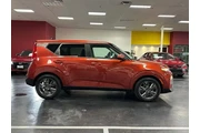 Kia Soul 2021 LX 4dr Crossov en San Bernardino