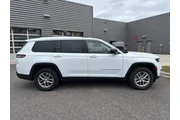$23934 : Jeep Grand Cherokee L 2023 4 thumbnail