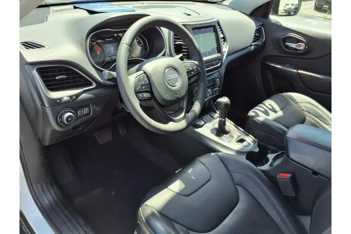 $25197 : Jeep Cherokee 2022 4x4 Trail image 8