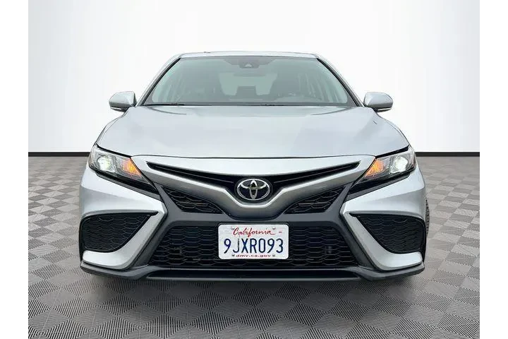 $26500 : Toyota Camry 2024 SE 4dr Sed image 2