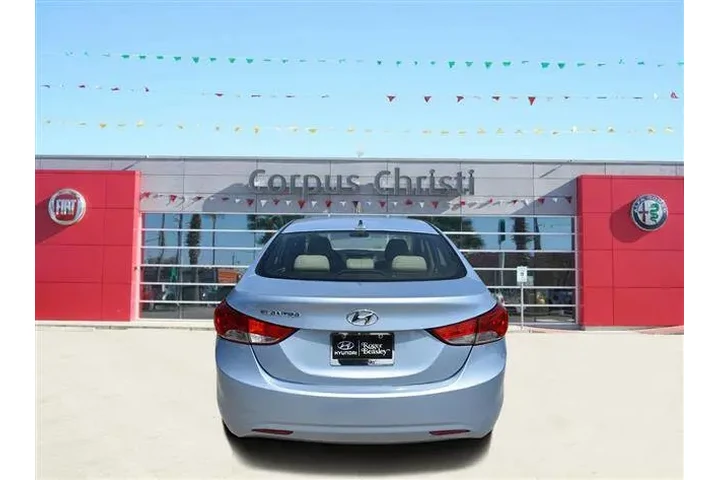 2013 Elantra GLS image 7