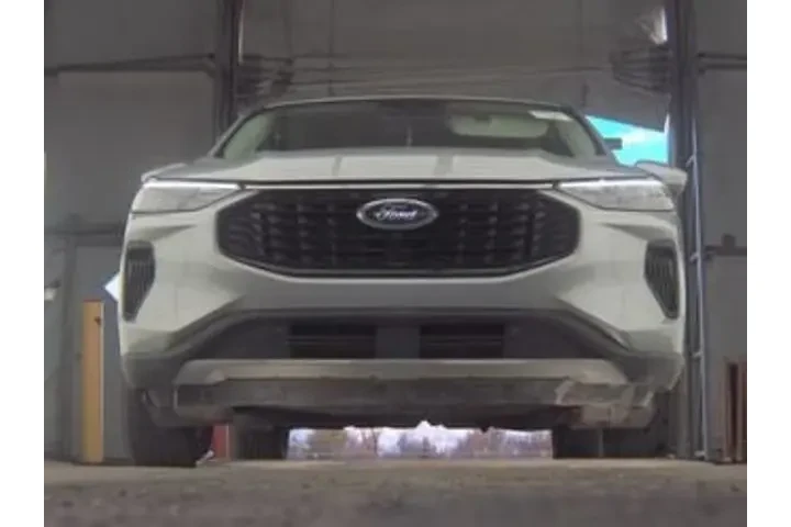 $23455 : Ford Escape 2023 AWD Active image 3