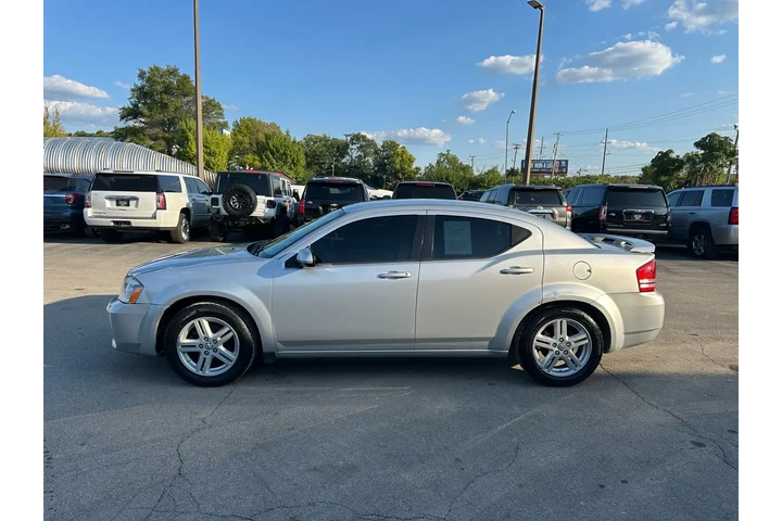 $4980 : 2010 Avenger 4dr Sdn R/T image 5
