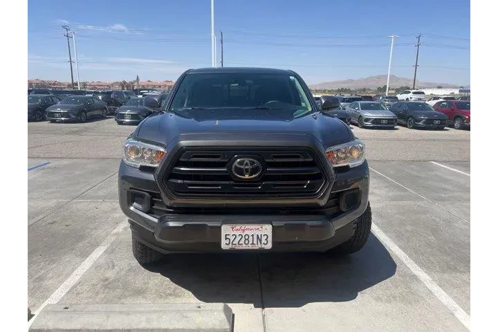 $29840 : Toyota Tacoma 2019 4x4 TRD P image 4