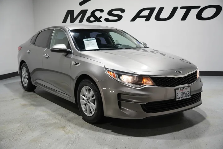 $11157 : 2018 Optima image 6