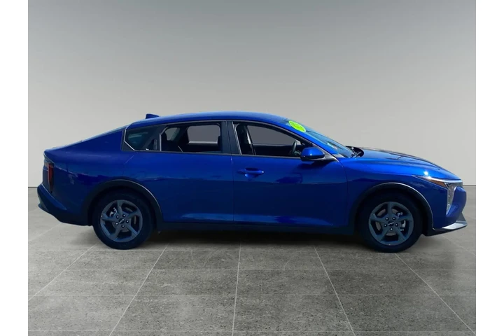 $32521 : Kia K4 2025 image 6