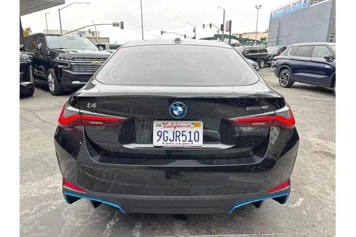 $33988 : BMW i4 2023 eDrive40 Gran Co image 6