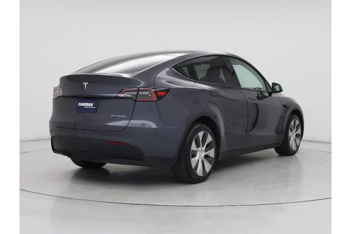 $31998 : Tesla Model Y 2023 AWD Long image 8