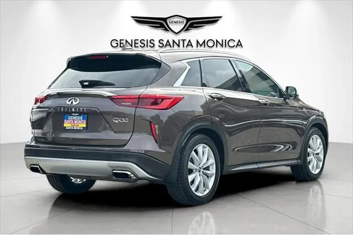 $16778 : INFINITI QX50 2019 AWD Essen image 4