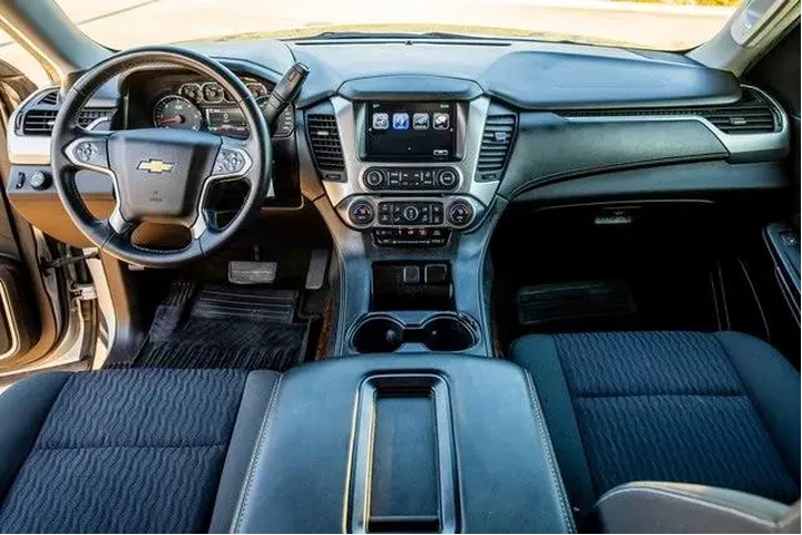 $14316 : Chevrolet Tahoe 2016 4x2 LS image 6