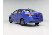 $17998 : Nissan Versa 2021 SV 4dr Sed thumbnail