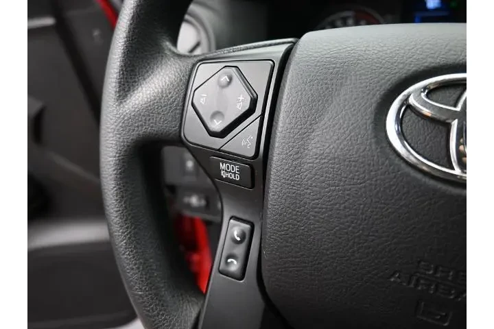 $37491 : Toyota Tacoma 2022 4x4 TRD P image 6