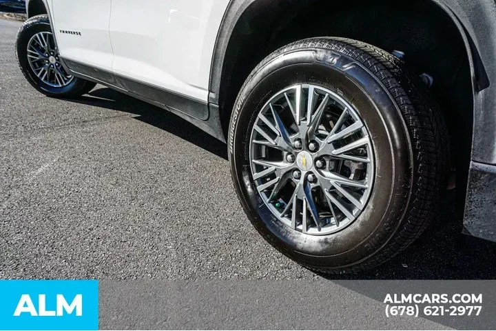 $31920 : Chevrolet Traverse 2024 LT 4 image 10