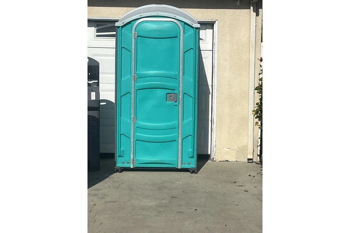 Baños portátiles de renta 🎈🎈 image 2