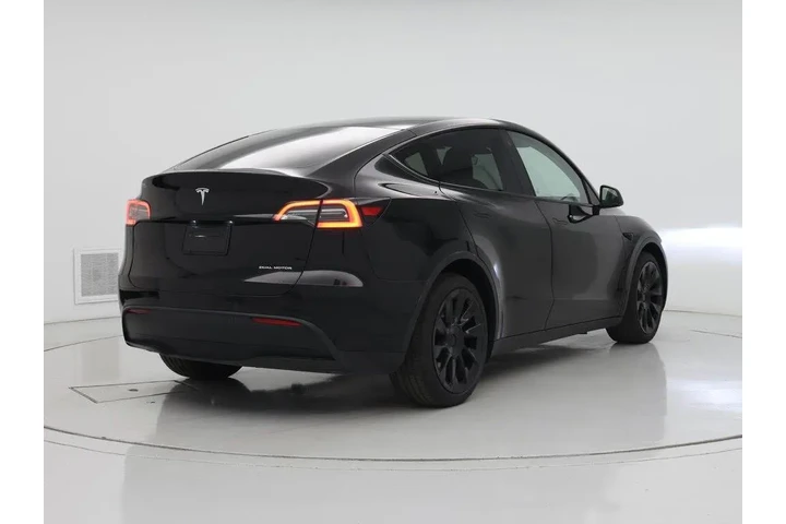 $24998 : Tesla Model Y 2021 AWD Long image 8