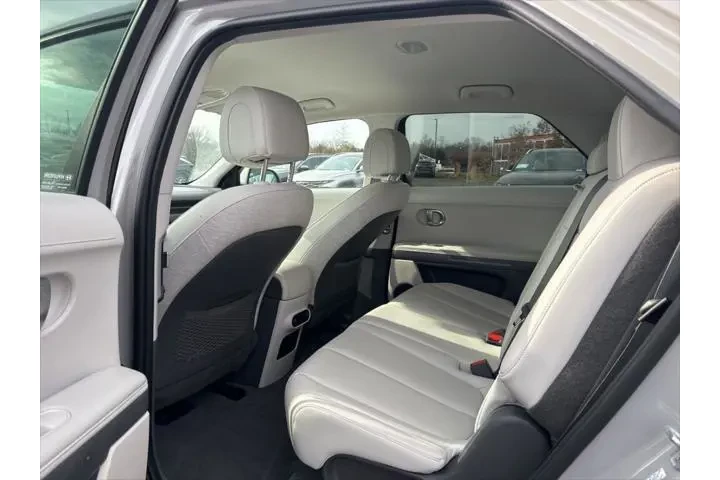 $21950 : Hyundai IONIQ 5 2022 SEL 4dr image 6