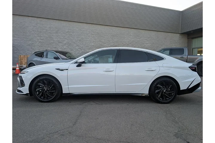 $26798 : Hyundai SONATA Hybrid 2024 L image 7