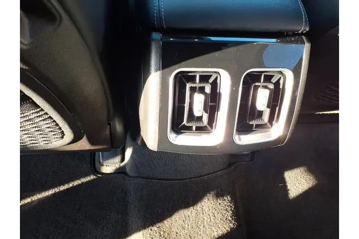 $21827 : Kia Sorento 2021 SX 4dr SUV image 10