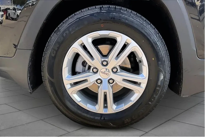 $22599 : GMC Terrain 2024 SLE 4dr SUV image 10