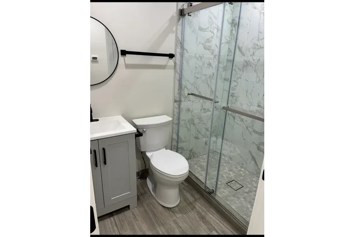 $1500 : North Hollywood 🏡 image 6