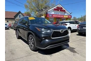 $27995 : 2022 Highlander XLE thumbnail