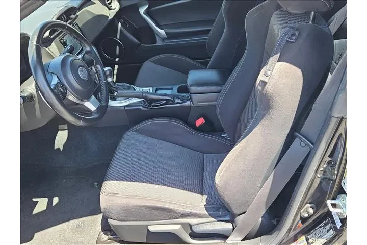 $18524 : Toyota 86 2017 2dr Coupe 6A image 9
